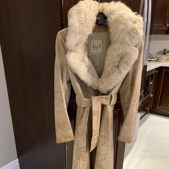 Vintage Suede Coat with real fur trim - Picture 1 of 1